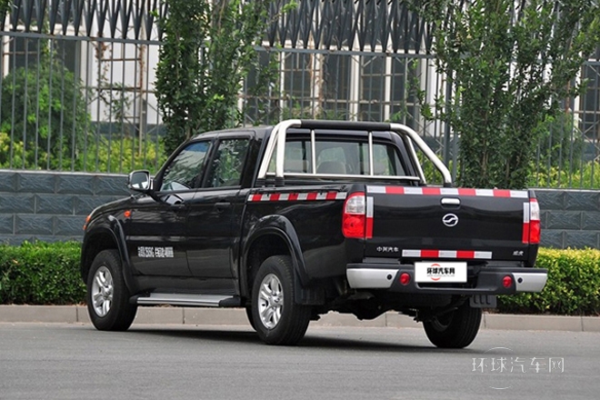 2014款 2.8T兩驅(qū)柴油VP泵實(shí)用型中雙