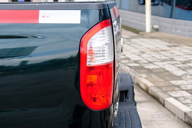 2013款 2.4L汽油兩驅(qū)