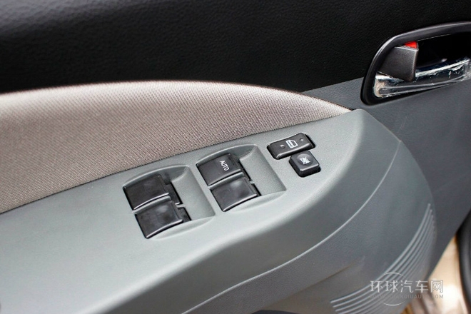 2014款 XL 1.5L 手動舒適型 國IV