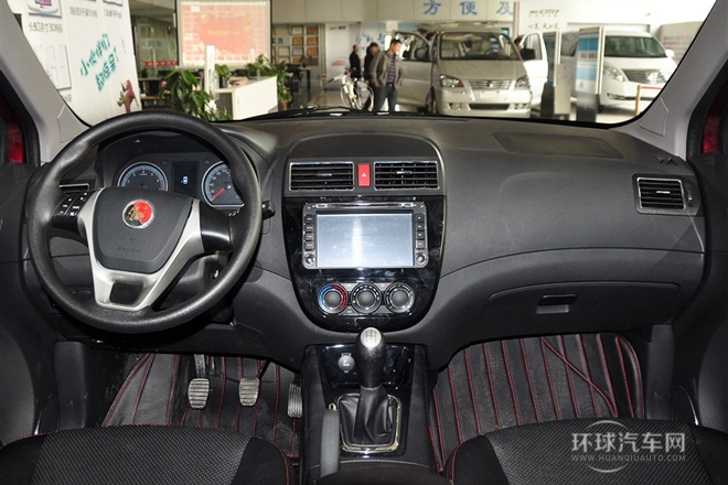 2013款 1.6L 尊貴型
