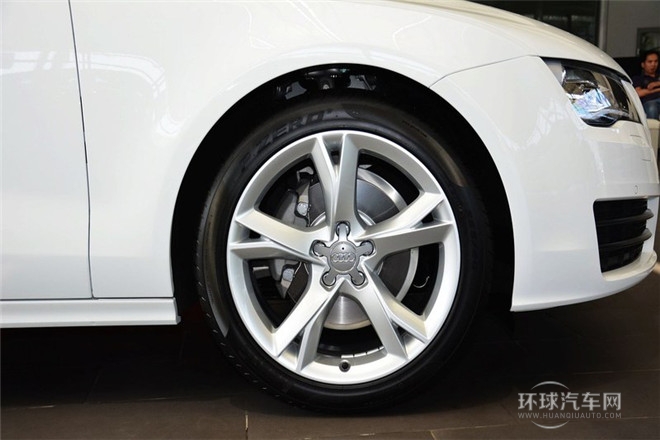 2014款 30 FSI 進取型