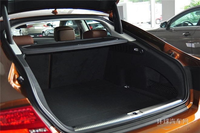 2014款 30 FSI 時尚型