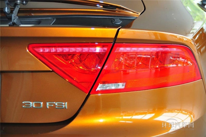 2014款 30 FSI 時尚型