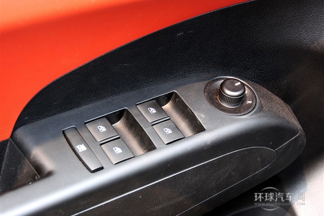 2011款 兩廂 1.6L MT SX