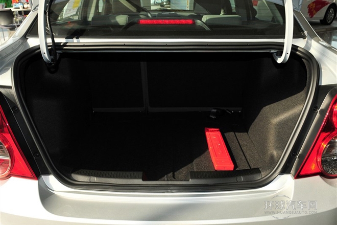2011款 三廂 1.4L AT SL