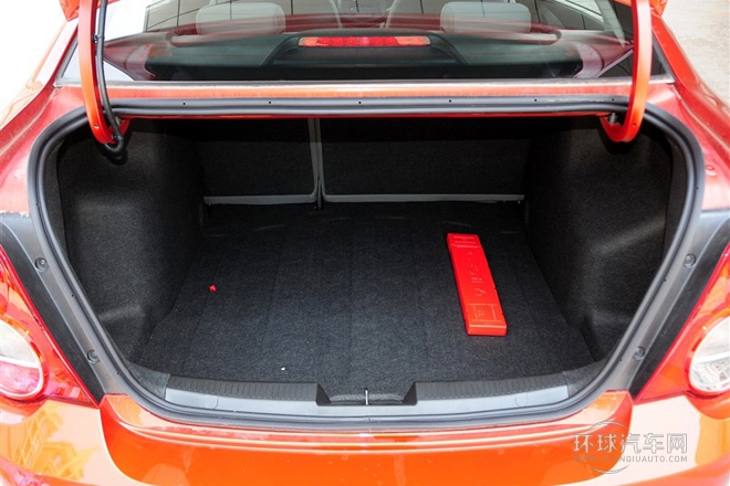 2011款 三廂 1.4L MT SL