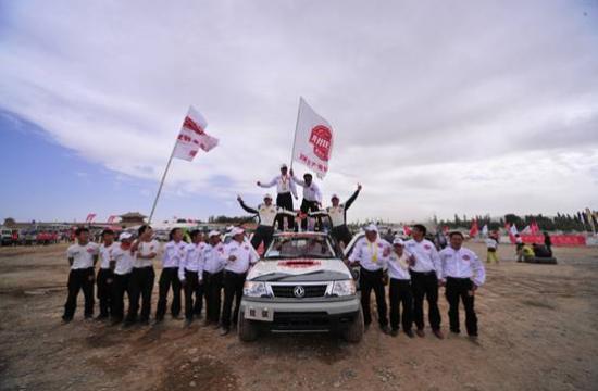 鄭州日產愛好者車隊斬獲14年CGR量產組冠軍