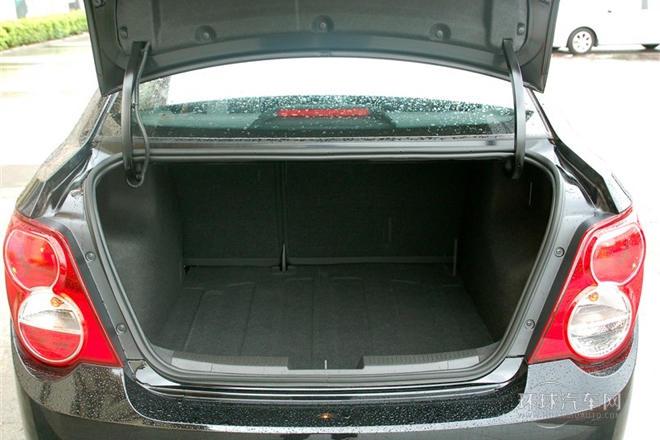 2011款 三廂 1.6L AT SX