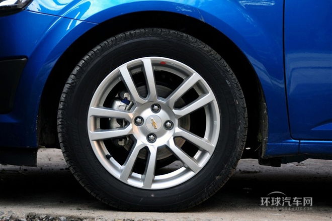 2011款 三廂 1.6L MT SX