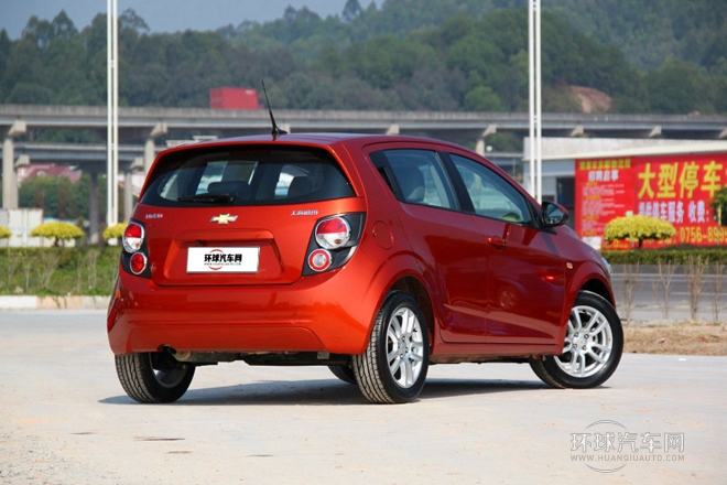 2013款 兩廂 1.6L AT SX 風尚影音版