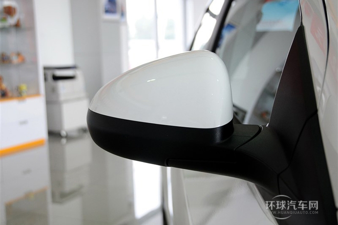 2013款 三廂 1.6L AT SX 風(fēng)尚影音版