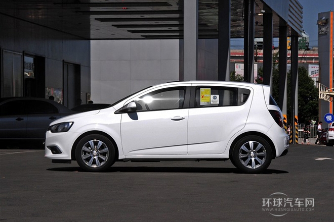 2014款 兩廂 1.6SX AT 風(fēng)尚版