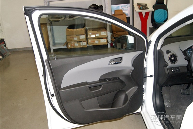 2014款 三廂 1.4SE AT 暢悠版