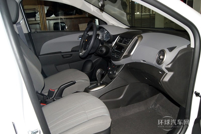 2014款 三廂 1.4SE AT 暢悠版