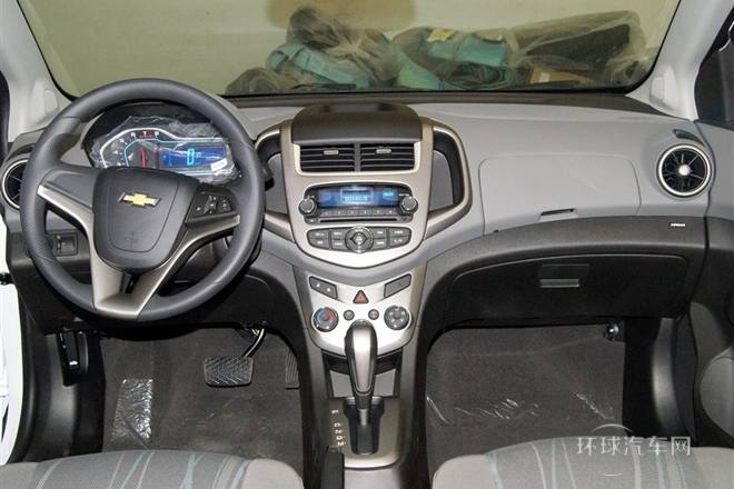 2014款 三廂 1.4SE AT 暢悠版