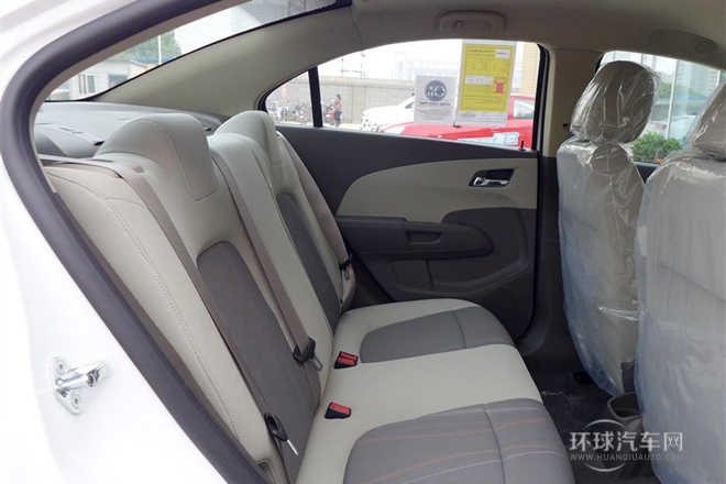 2014款 三廂 1.4SL AT 時尚版