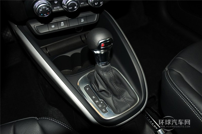 2014款 30 TFSI 舒適型