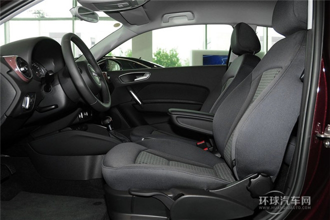 2014款 30 TFSI 技術(shù)型