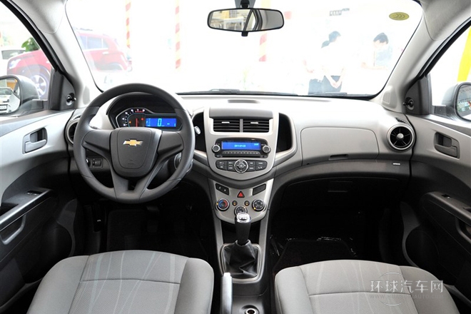 2014款 三廂 1.4SL MT 舒適版