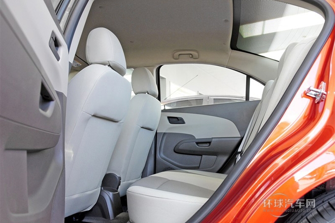 2014款 三廂 1.4SL MT 舒享版