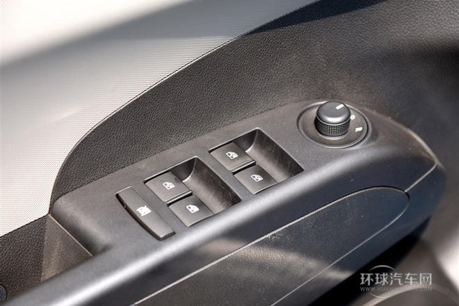 2014款 三廂 1.6SX AT 風尚版