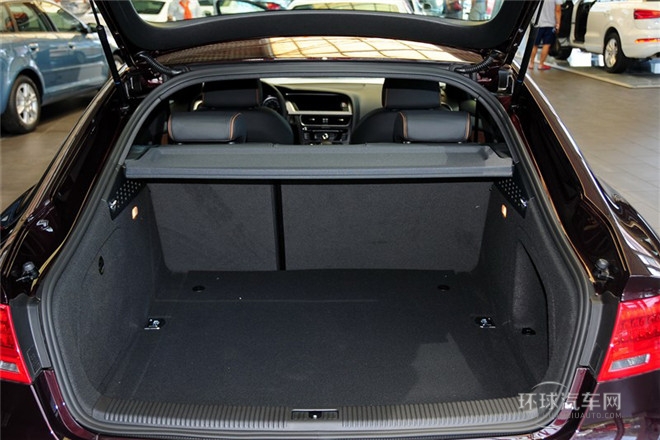 2013款 Sportback 40 TFSI風(fēng)尚版