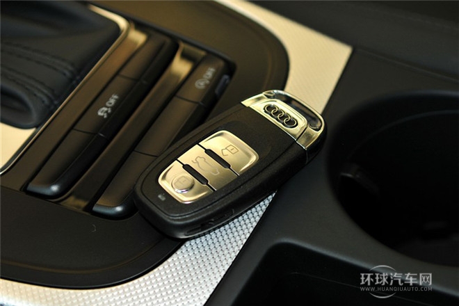 2013款 Coupe 40 TFSI