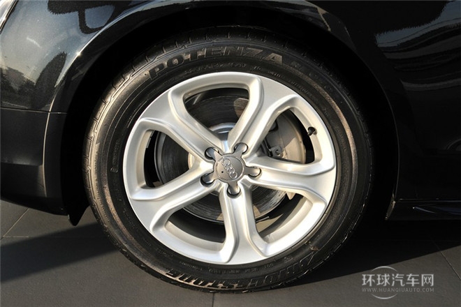 2013款 Coupe 40 TFSI