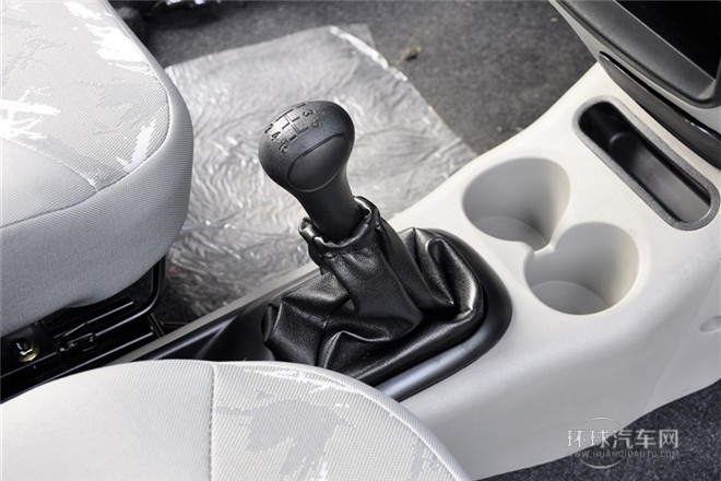 2012款 夢想版 0.8L 手動夢想型