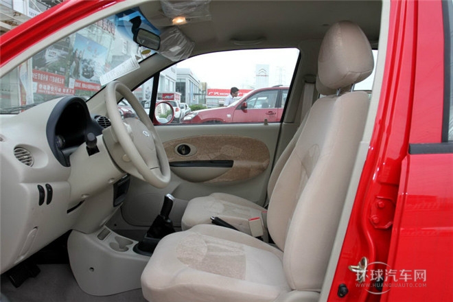 2012款 時尚版 1.0L AMT愛尚型