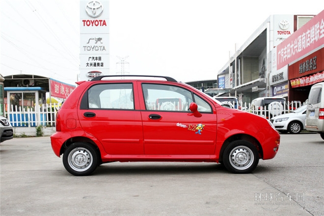 2012款 時尚版 1.0L AMT愛尚型