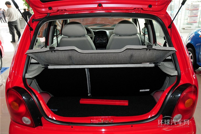 2012款 時尚版 1.0L 手動冠軍型