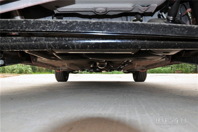 2012款 時(shí)尚版 1.0L 手動(dòng)啟航型