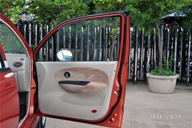 2012款 時尚版 1.0L 手動啟航型