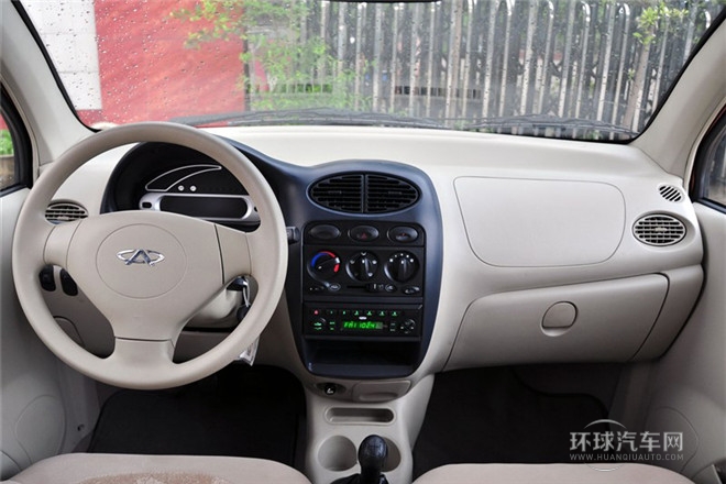 2012款 時(shí)尚版 1.0L 手動(dòng)啟航型