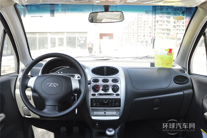 2012款 運動版 1.0L 手動愛尚型