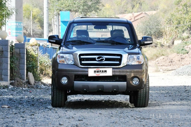 2013款 2.5T柴油兩驅(qū)豪華型共軌