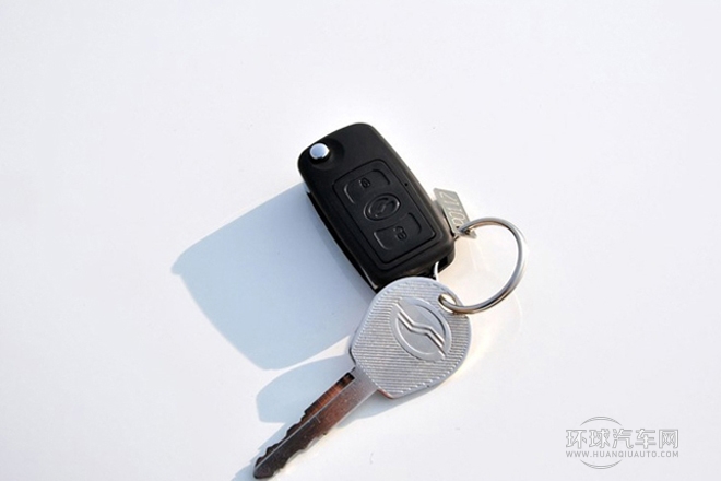 2013款 2.5T柴油四驅豪華型共軌