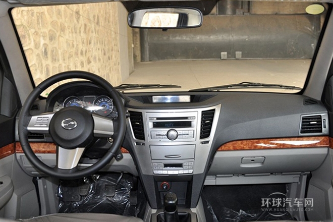 2013款 2.5T柴油四驅豪華型共軌