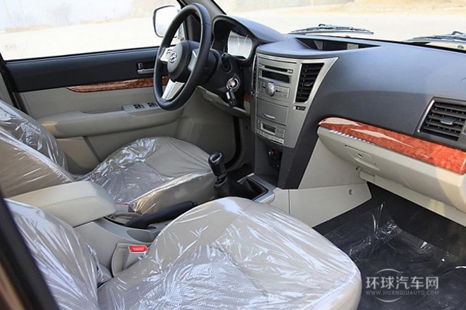 2014款 2.5T柴油四驅(qū)豪華型