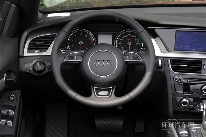 2014款 Cabriolet 45 TFSI風尚版