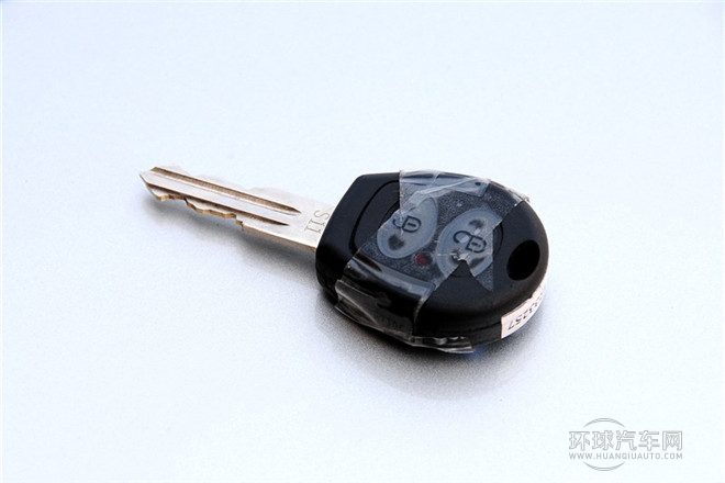 2012款 運動版 1.0L 手動啟航型