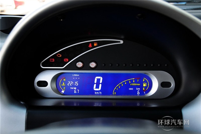 2012款 運動版 1.0L 手動啟航型