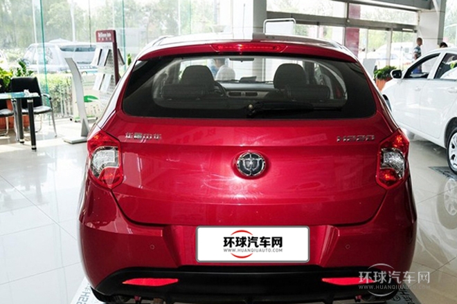2014款 1.5L 手動(dòng)精英型