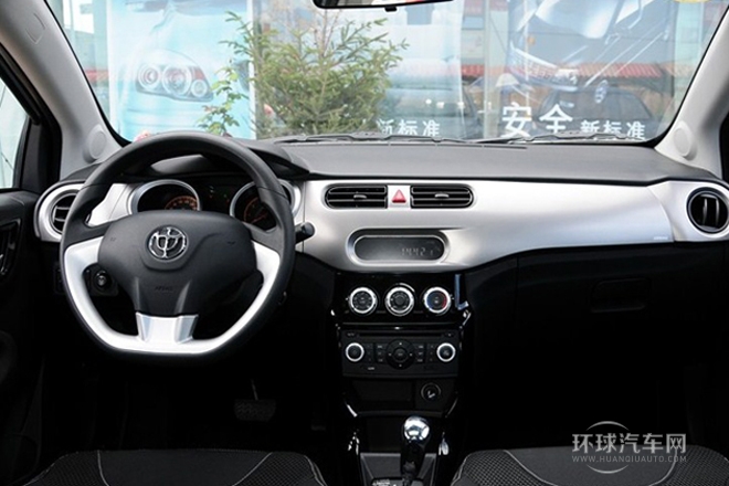 2012款 1.5L AMT天窗版