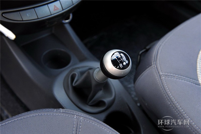 2012款 1.5L 手動豪華型