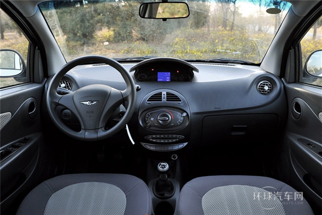 2012款 1.5L 手動(dòng)豪華型