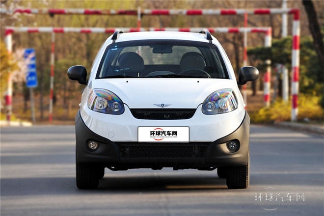 2012款 1.5L 手動(dòng)豪華型