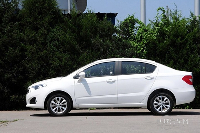 2012款 1.5L 手動(dòng)精英型