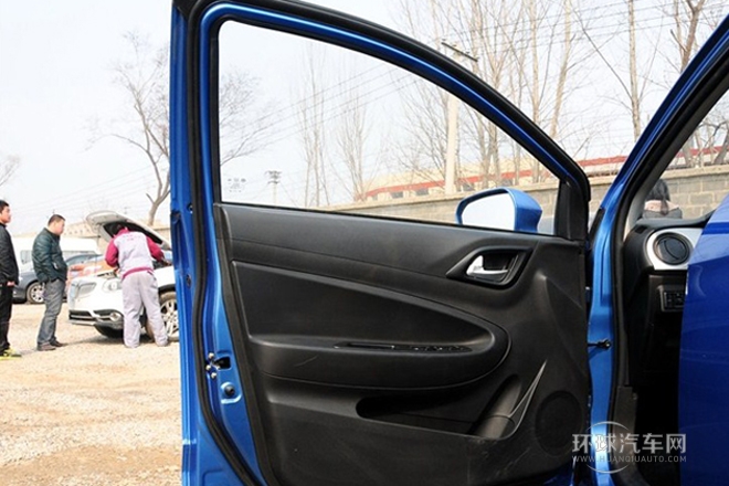 2012款 1.5L 手動舒適型